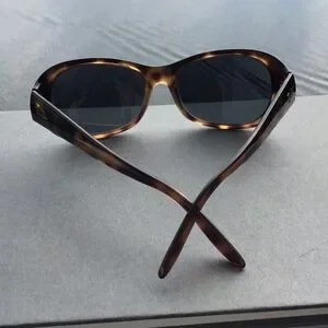 Ray-Ban | Accessories | Rayban Bold Tortoise Sunglasses Made 